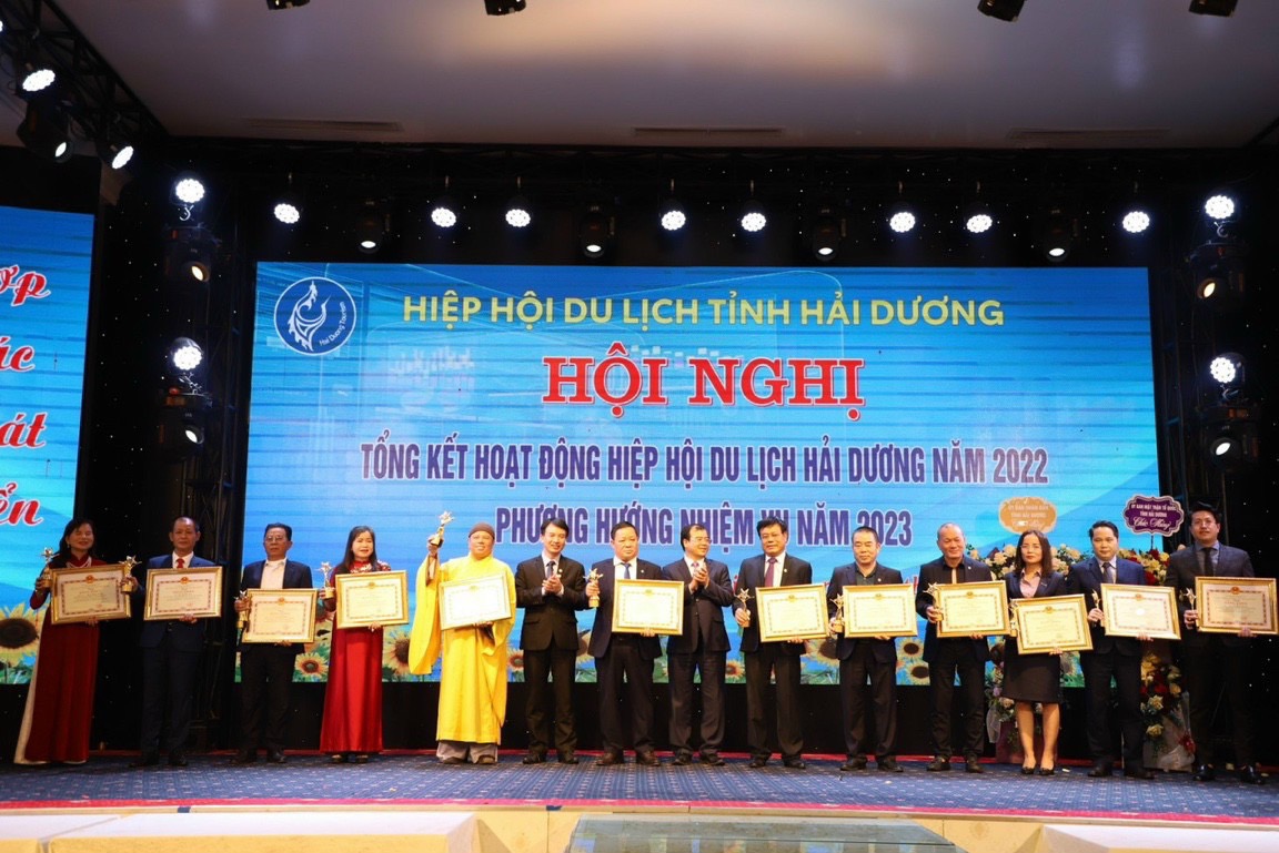 Hội nghị tổng kết 