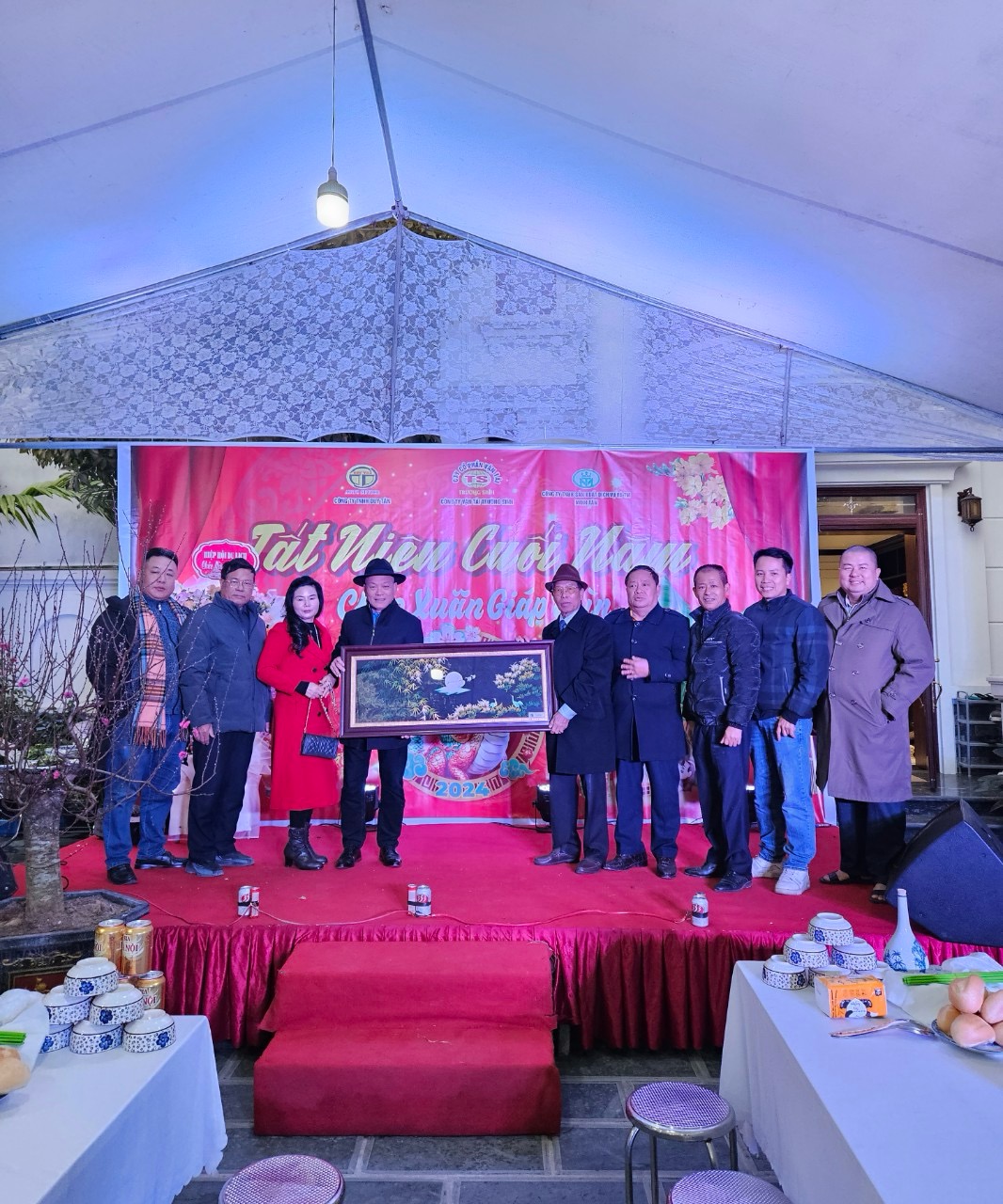 Tất niên Công ty Cổ phần Vận tải Trường Sinh 
